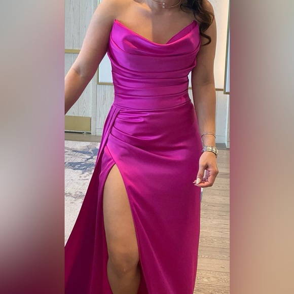 Stunning Tarik Ediz Wedding Guest Dress - Picture 3 of 4